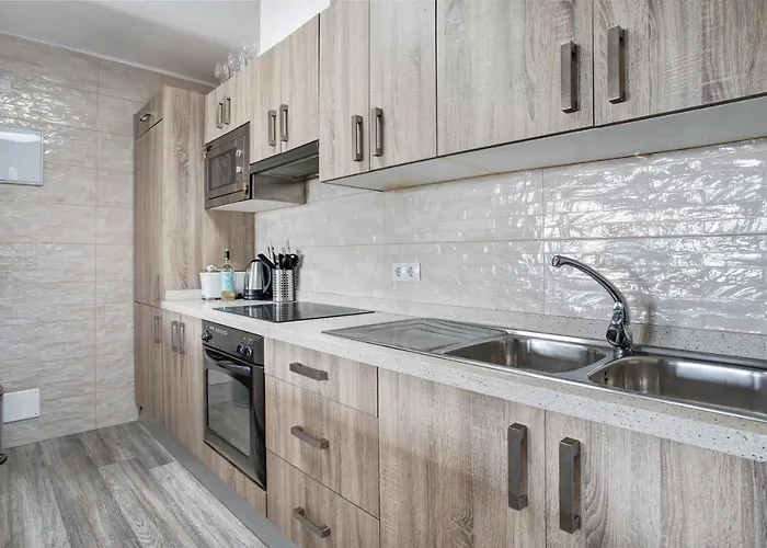 Puerto Chico 1 * بلايا بلانكا