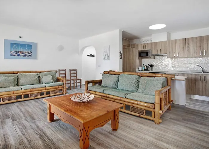 Puerto Chico 1 شقة